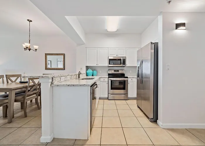Windemere Unit 1006 *